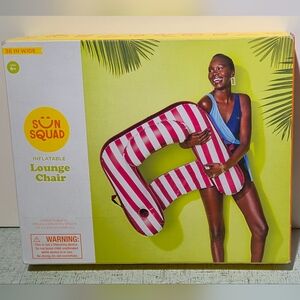 NEW Sun Squad Red&White Striped Pool Float Inflatable Lounge Chair w/ Cup Holder
